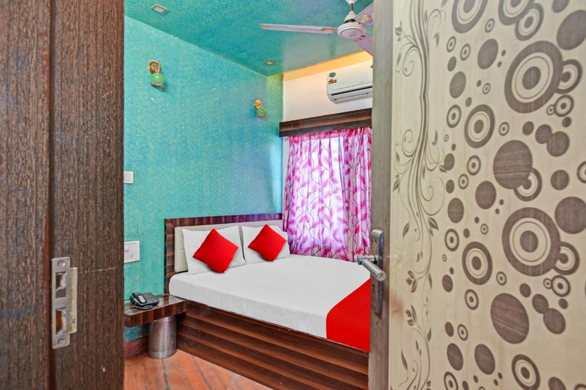 Hotel O Shree Balaji Hotel & Restaurant Bedla Esterno foto